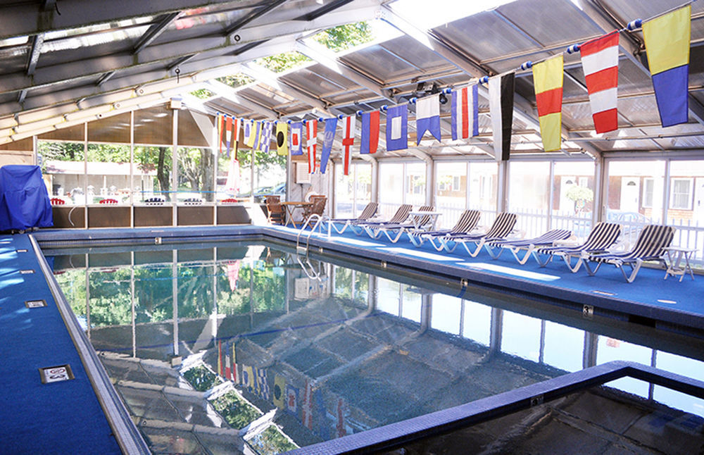 Cape Winds Resort Hyannis Bagian luar foto