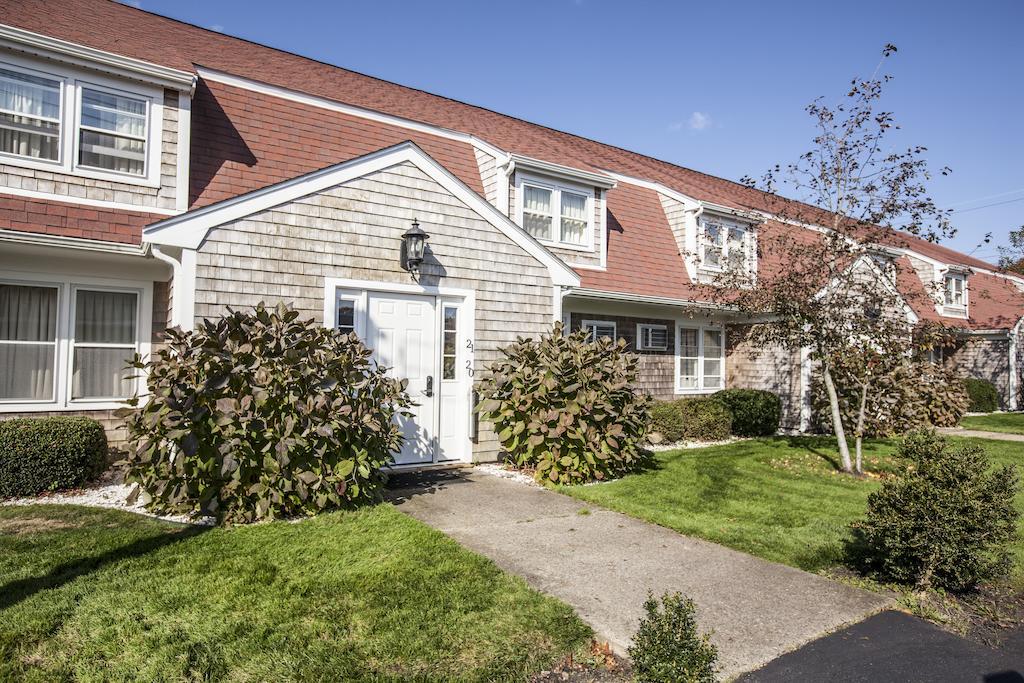 Cape Winds Resort Hyannis Bagian luar foto