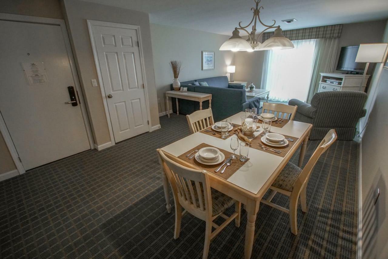 Cape Winds Resort Hyannis Bagian luar foto